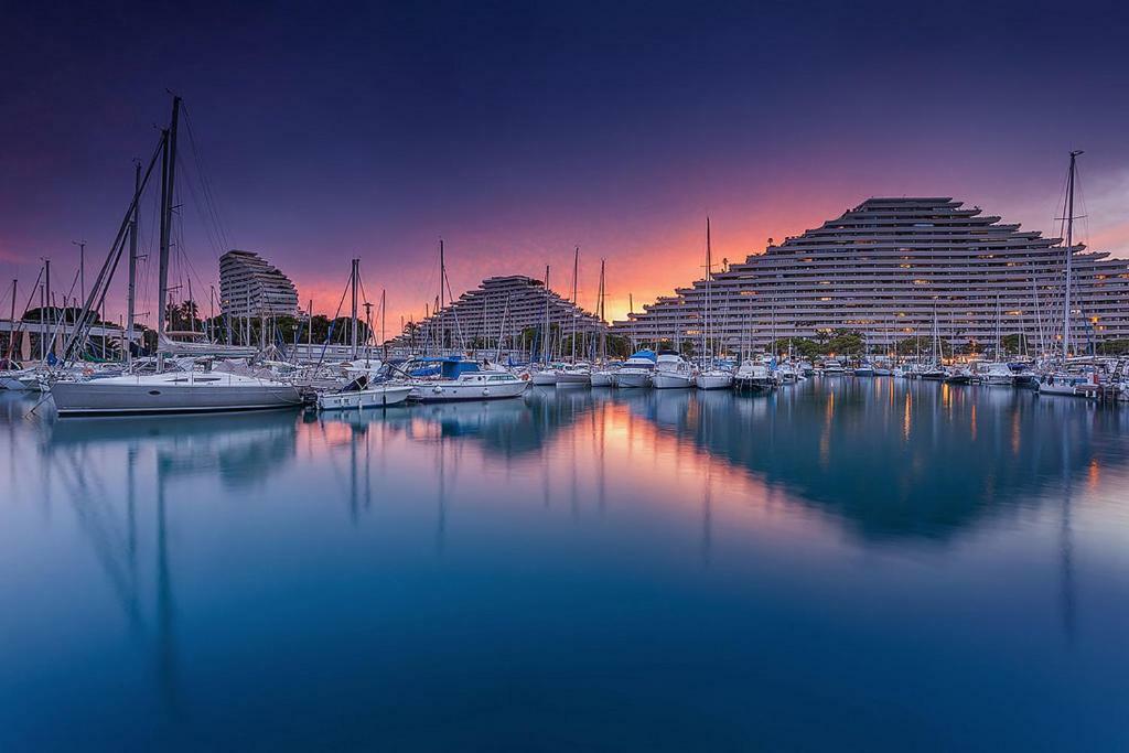 Venus - Climatise - Marina Baie Des Anges Lägenhet Villeneuve-Loubet Exteriör bild