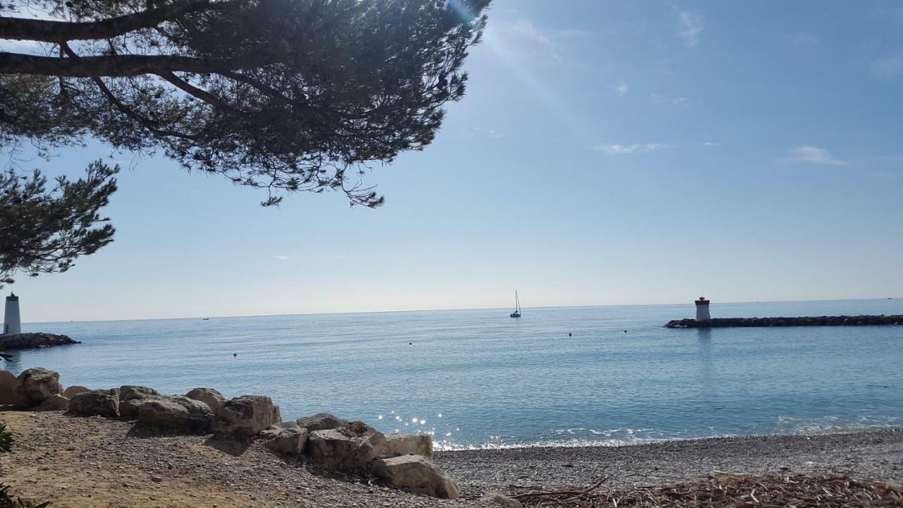 Venus - Climatise - Marina Baie Des Anges Lägenhet Villeneuve-Loubet Exteriör bild